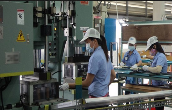 đơn hàng đúc nhựa tại nhật bản
