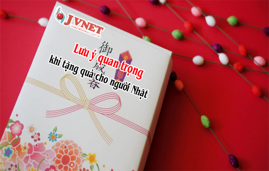 van hoa tang qua cho nguoi Nhat Ban