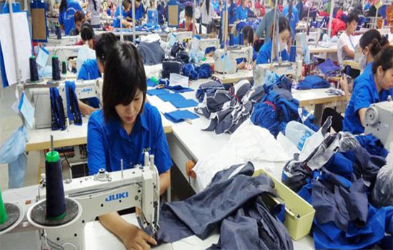 xuất khẩu lao động ngành may mặc